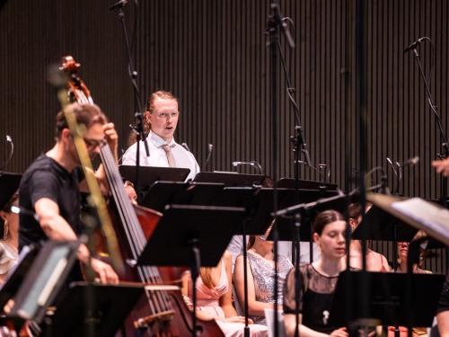 18.06 Concert - Uw vlees en bloed
